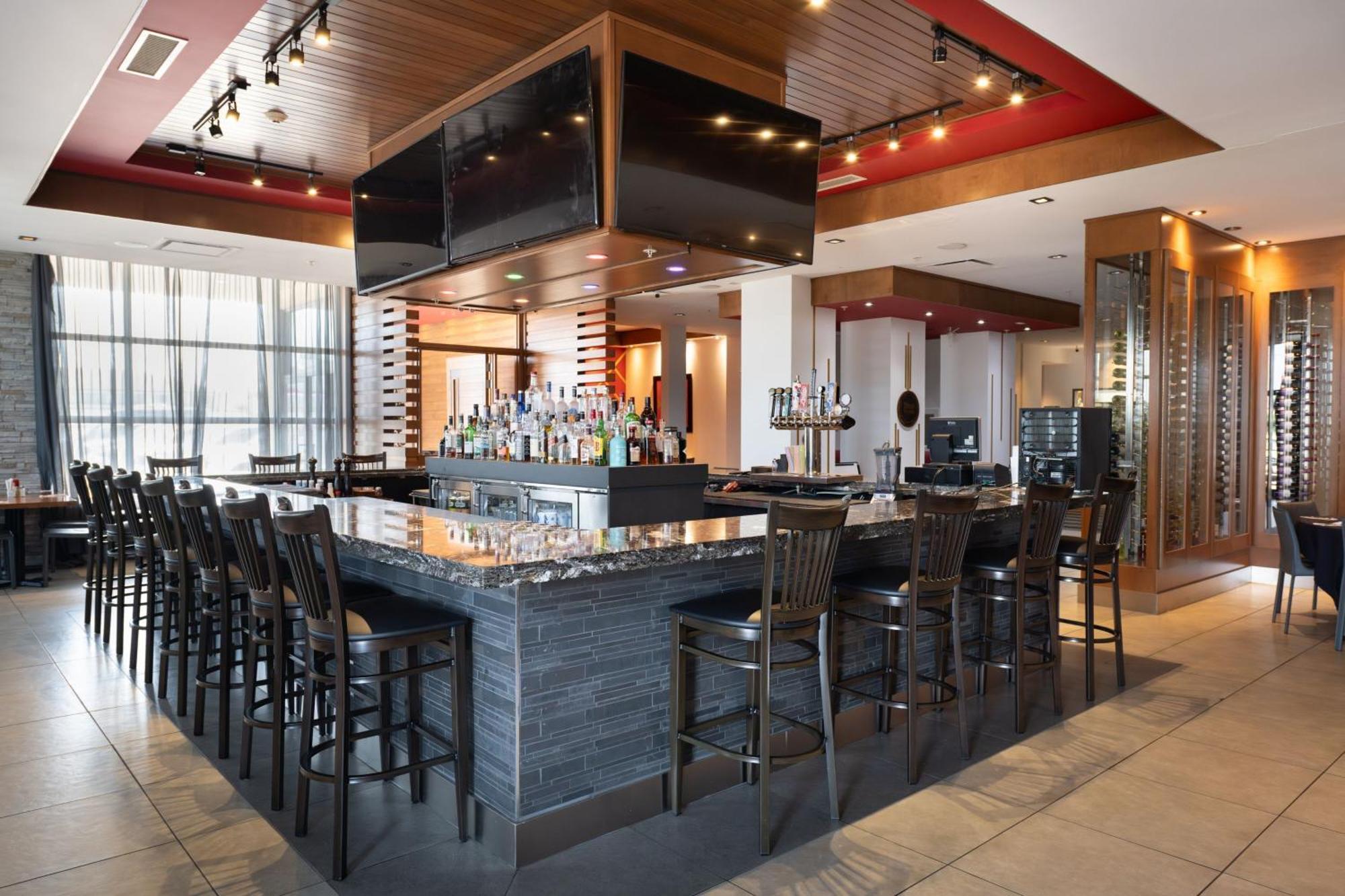 Four Points By Sheraton Edmonton International Airport Nisku Exterior photo