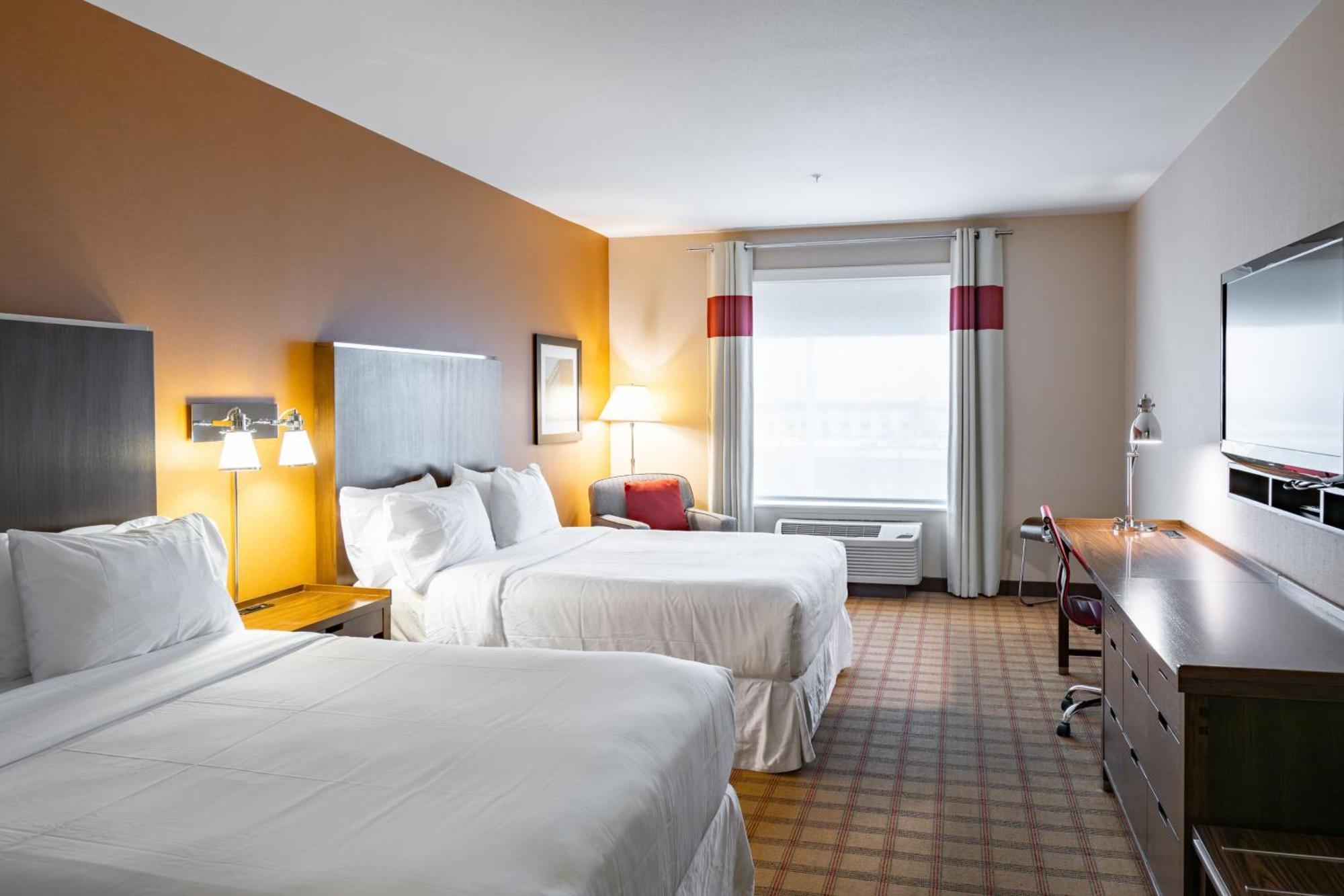 Four Points By Sheraton Edmonton International Airport Nisku Exterior photo