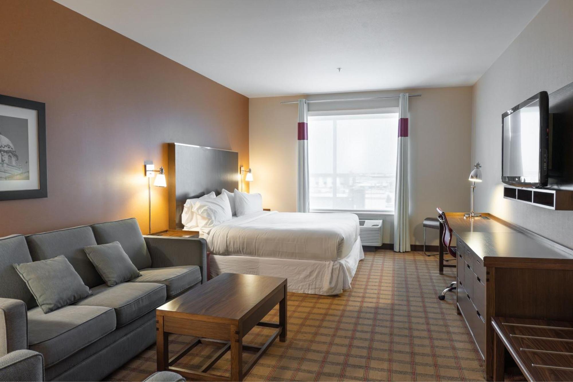 Four Points By Sheraton Edmonton International Airport Nisku Exterior photo